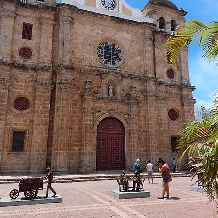 Calle De Las Damas Pensión